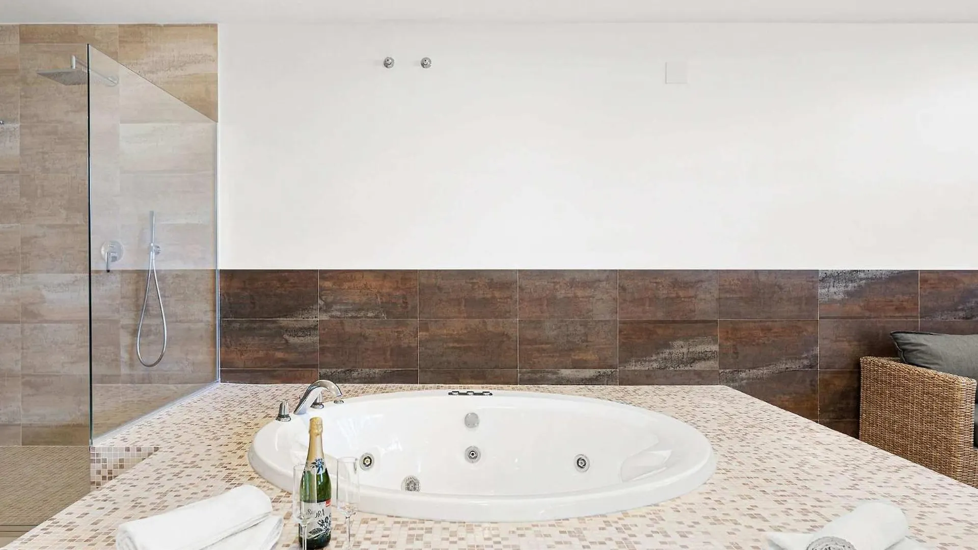 Villa Anna Pool Gym Cinema Spa Pool 7 Bedrooms Marbella 0*,  Spain