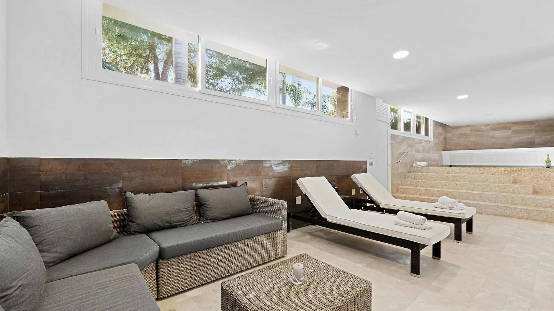 Villa Anna Pool Gym Cinema Spa Pool 7 Bedrooms Marbella Spain